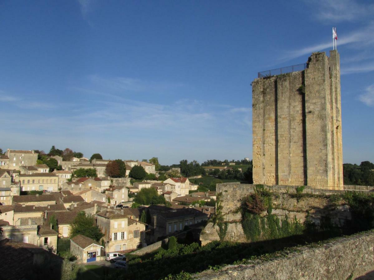 La Maison D Artiste Saint-Émilion Esterno foto